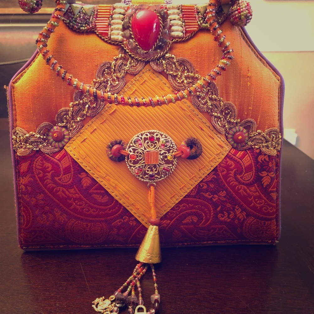 Mary Frances purse